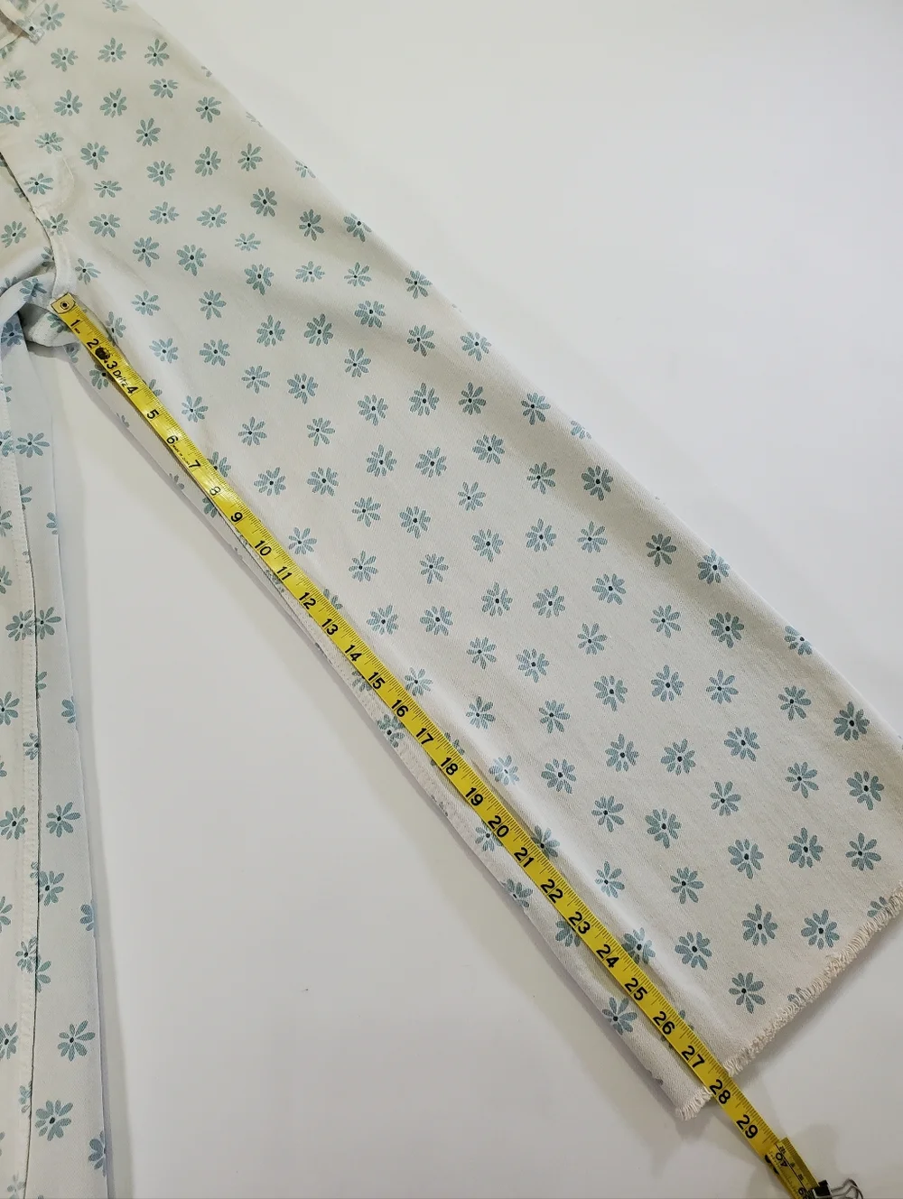 🟢7653 * Zara Marine Straight Leg Floral Daisy Print Jeans Light Wash Size 2 - Picture 11 of 12